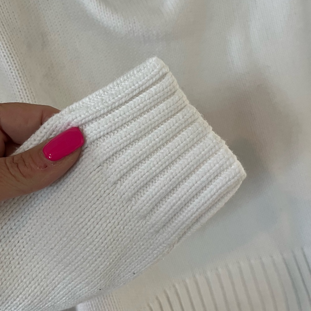 Lauren Ralph Lauren Rich White Sweater with Gold Turn Key Buttons Size Medium - Picture 4 of 12